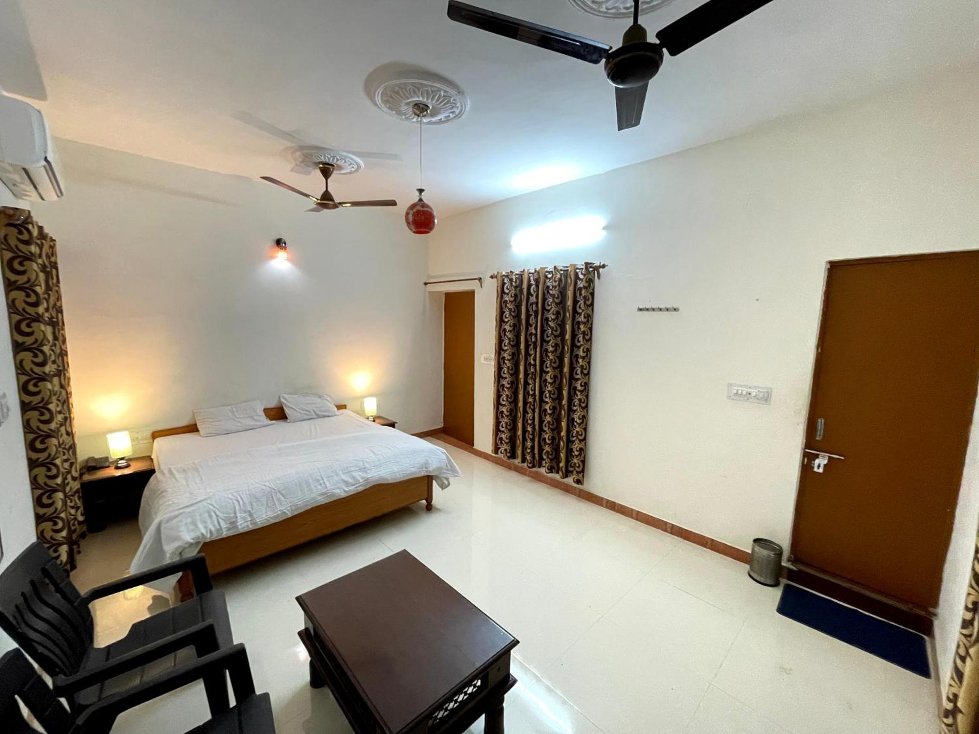Poonam Palace Near By Airport Jodhpur  Ngoại thất bức ảnh