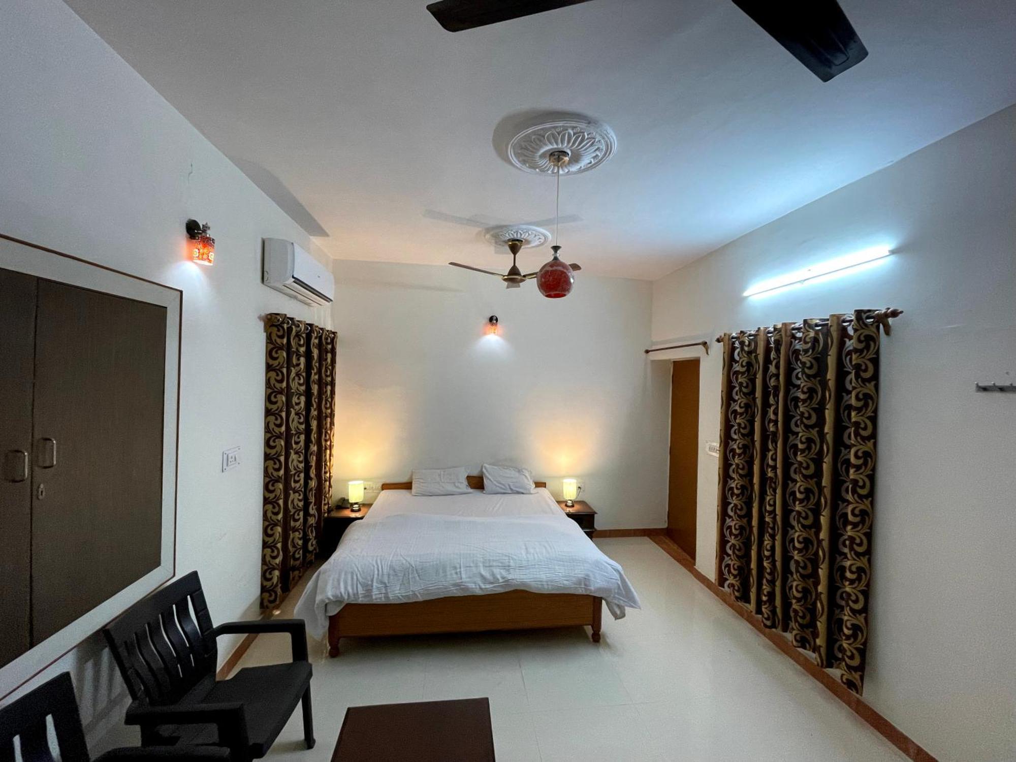 Poonam Palace Near By Airport Jodhpur  Ngoại thất bức ảnh